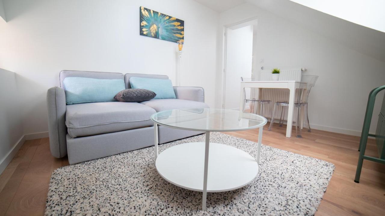 La Maison De La Douce Heure, 4 Appartements Climatises Avec Jardin Au Centre Ville Proche Des Thermes Лон-ле-Соньє Екстер'єр фото
