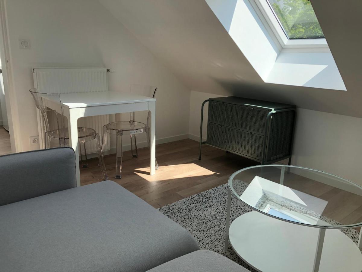 La Maison De La Douce Heure, 4 Appartements Climatises Avec Jardin Au Centre Ville Proche Des Thermes Лон-ле-Соньє Екстер'єр фото